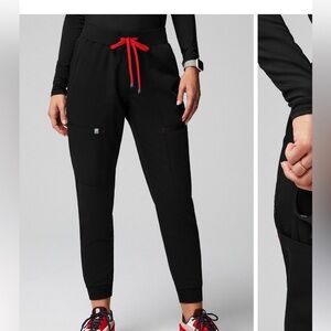 Fabletics On-Call Scrub Pant Joggers Size Small in Black